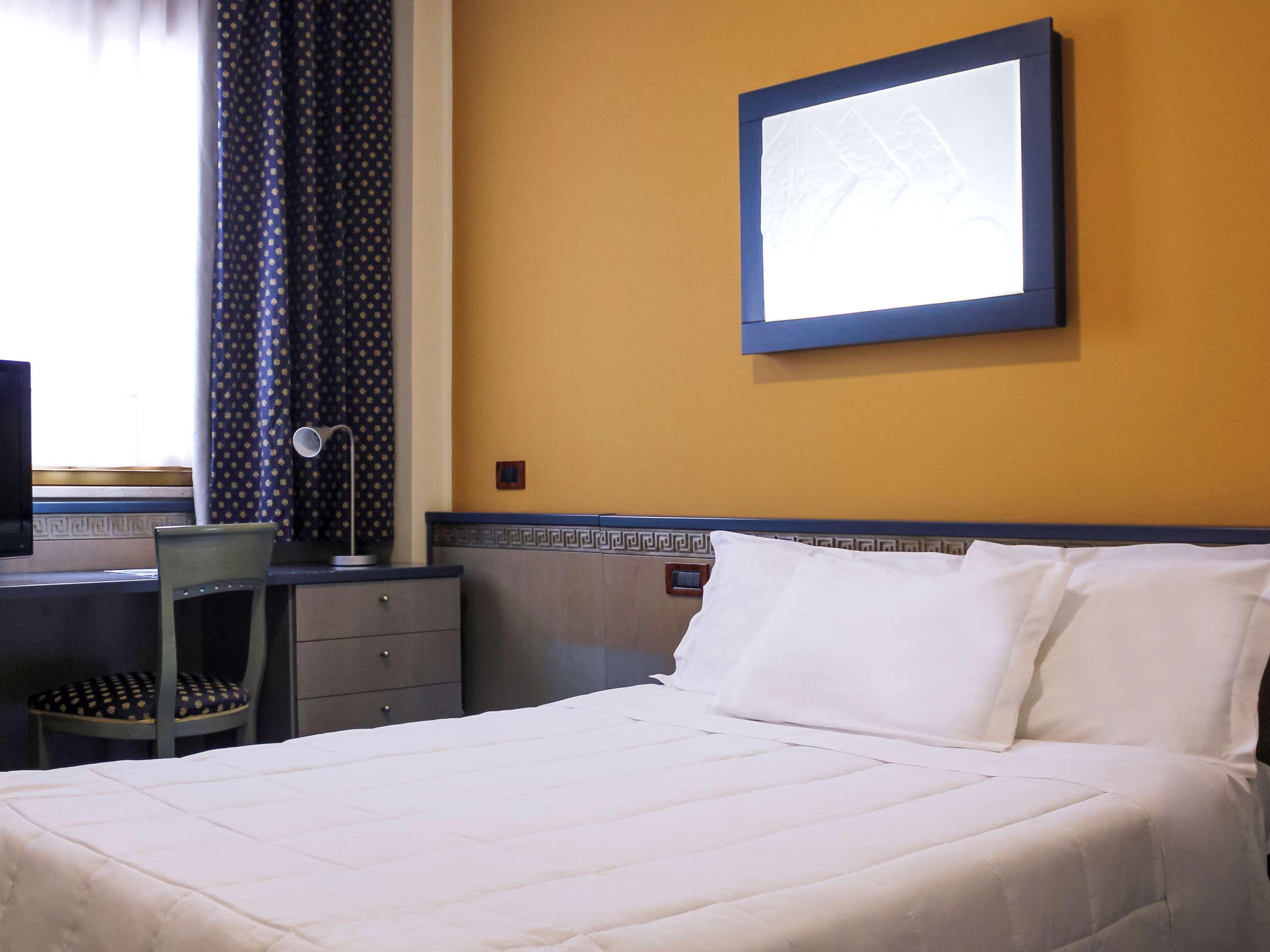 Готель Ibis Styles Palermo President Екстер'єр фото