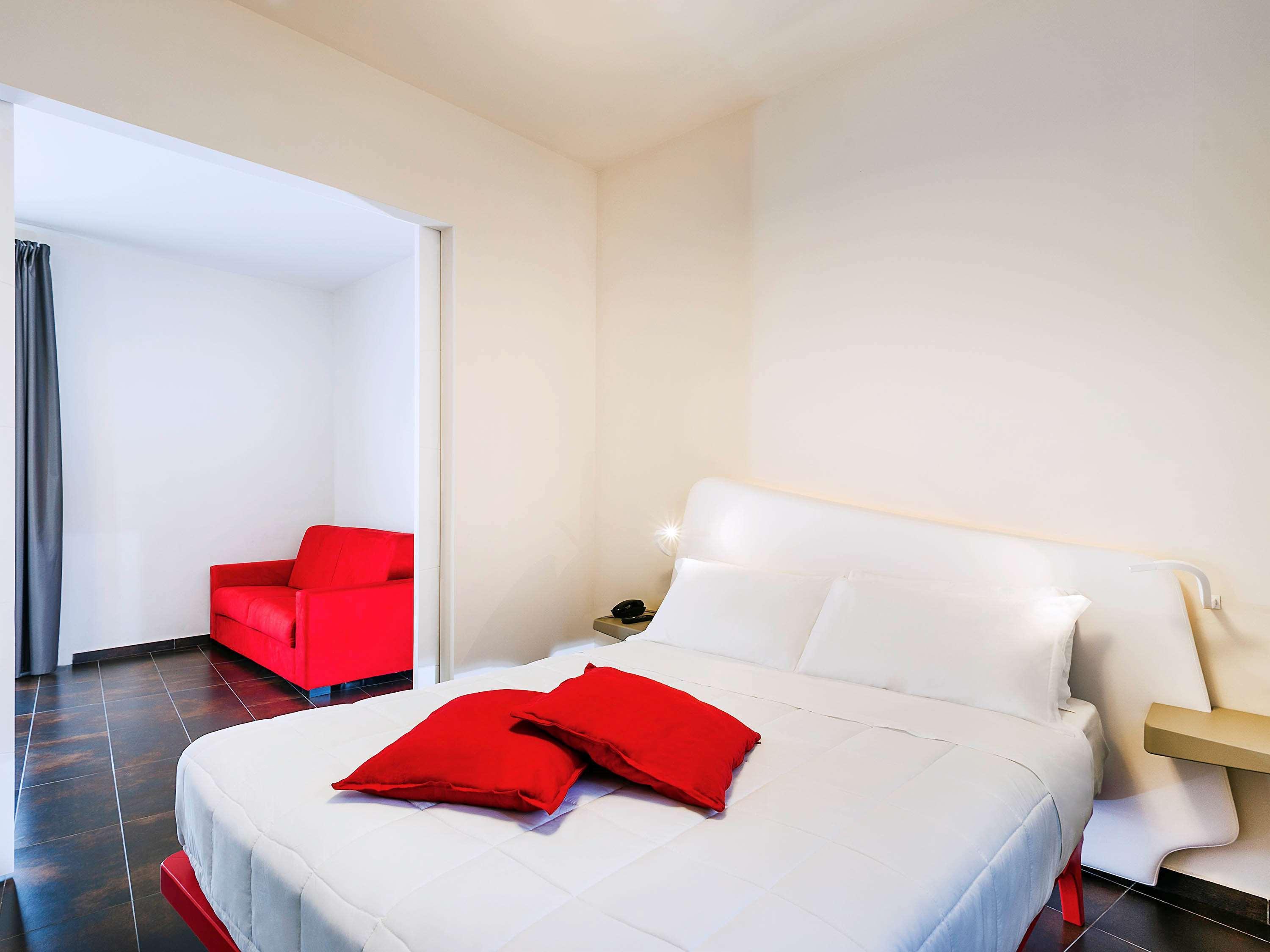 Готель Ibis Styles Palermo President Екстер'єр фото