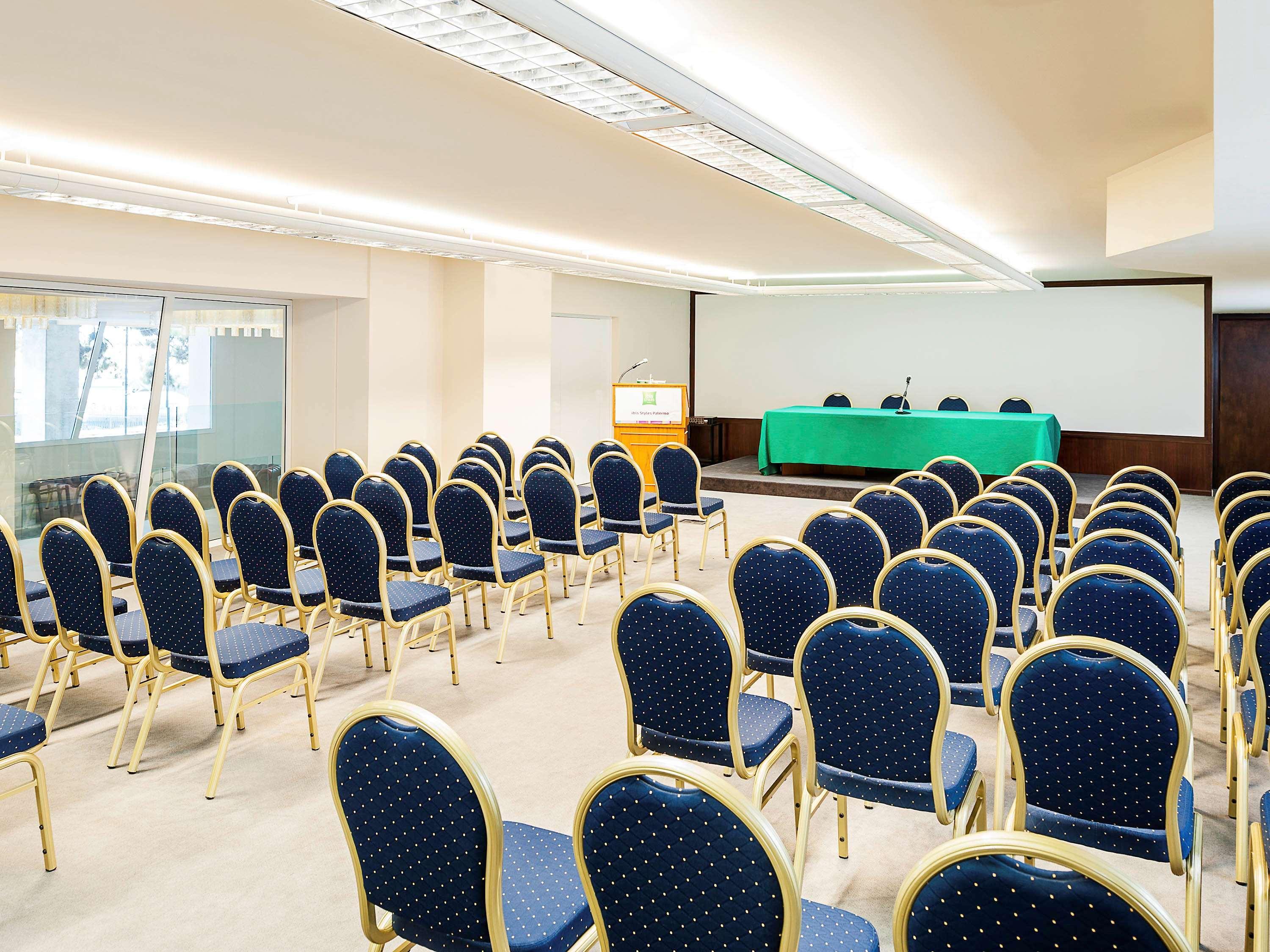 Готель Ibis Styles Palermo President Екстер'єр фото