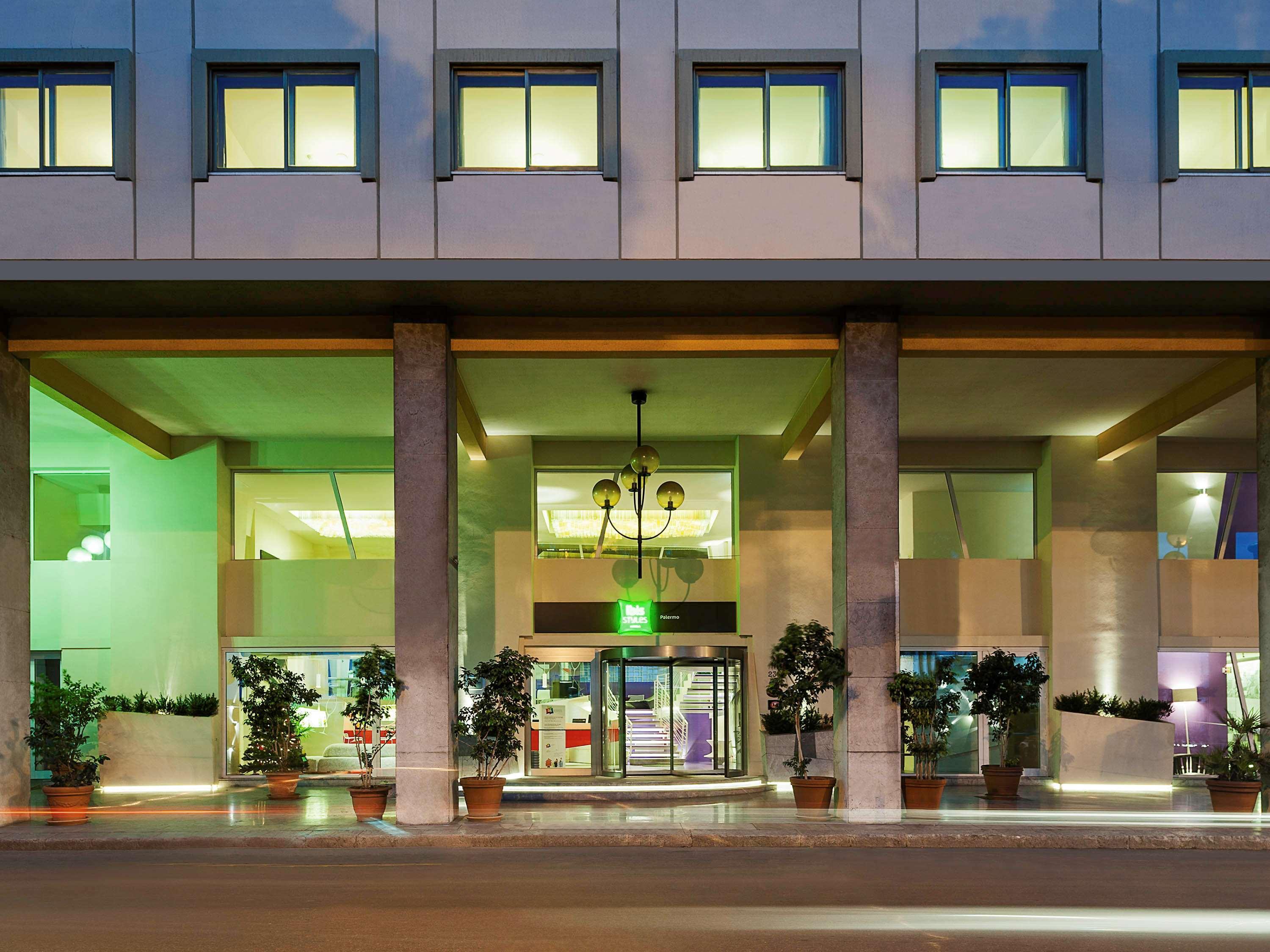 Готель Ibis Styles Palermo President Екстер'єр фото