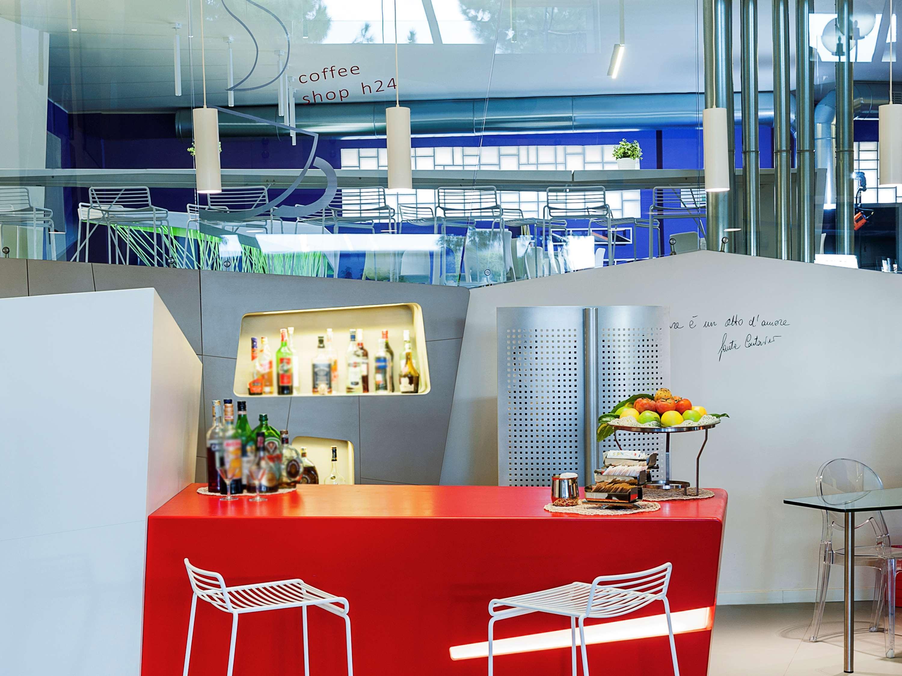 Готель Ibis Styles Palermo President Екстер'єр фото