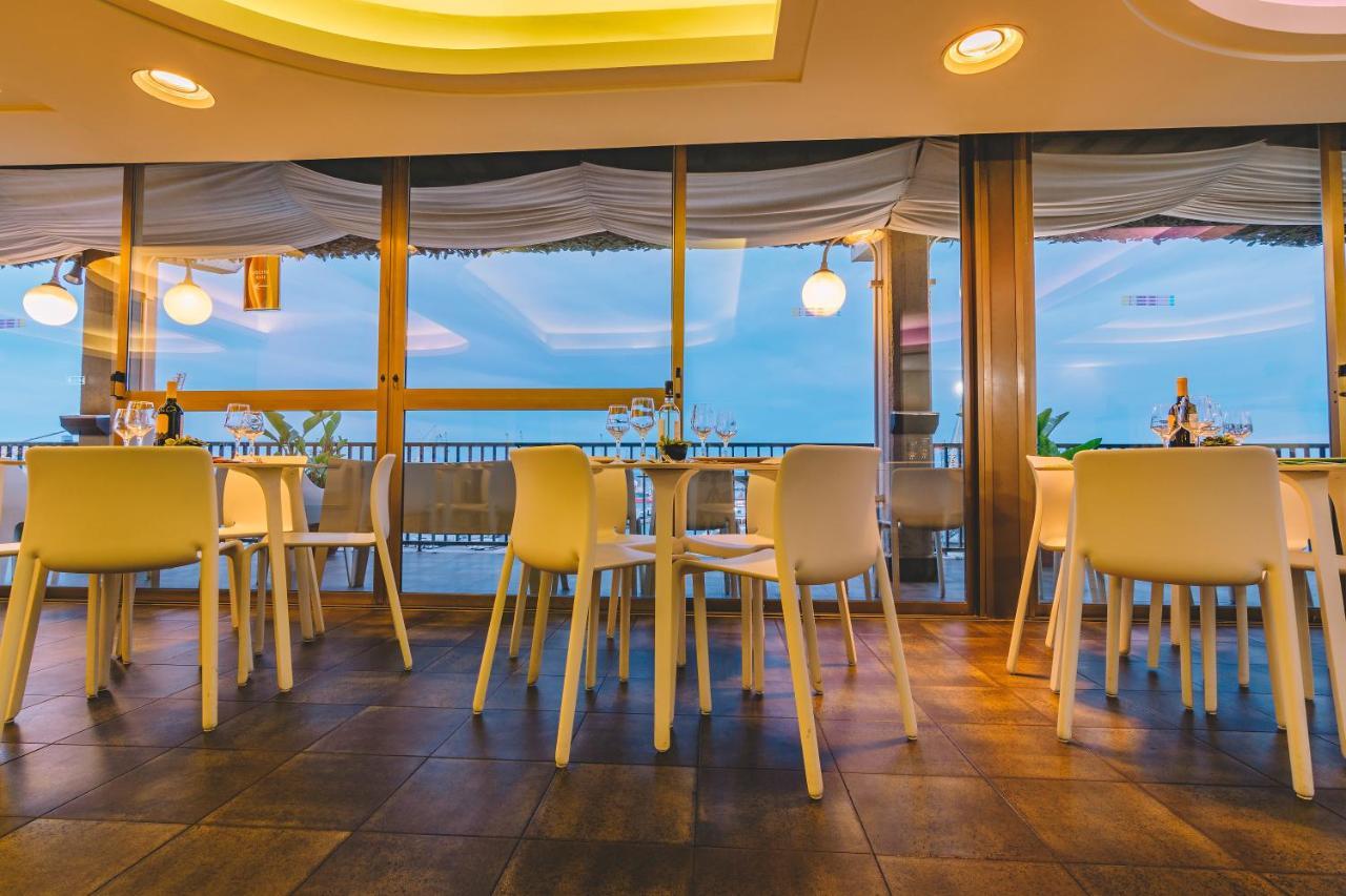Готель Ibis Styles Palermo President Екстер'єр фото