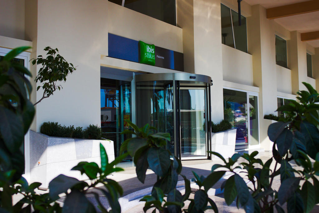 Готель Ibis Styles Palermo President Екстер'єр фото
